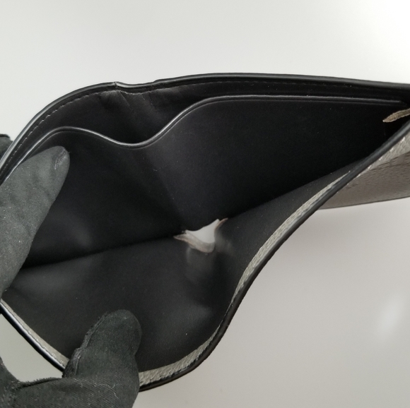 COACH Men's Billfold wallet - Picture 3 of 16